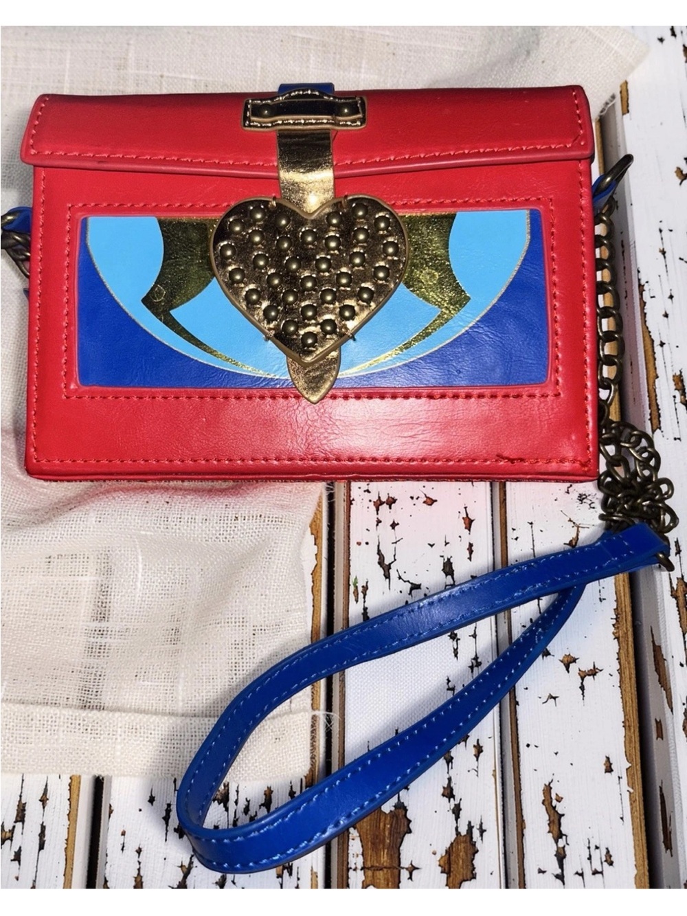 Disney Descendants "Good & EVIE" Crossbody Heart Evil Queen Studded Purse